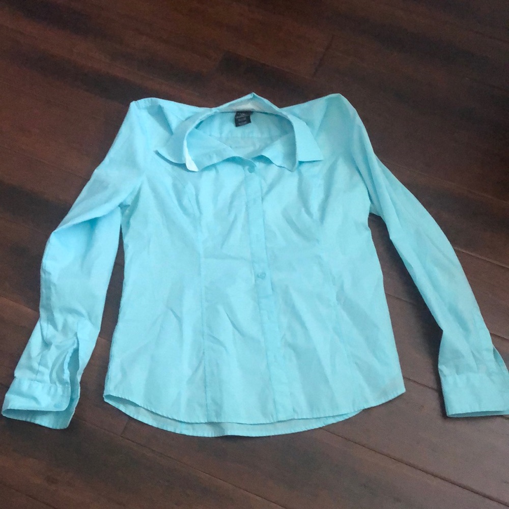 Women’s dress shirt button down size 8/10 Light aqua color
